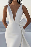Ivory V Neck Mermaid Wedding Dress With Bow