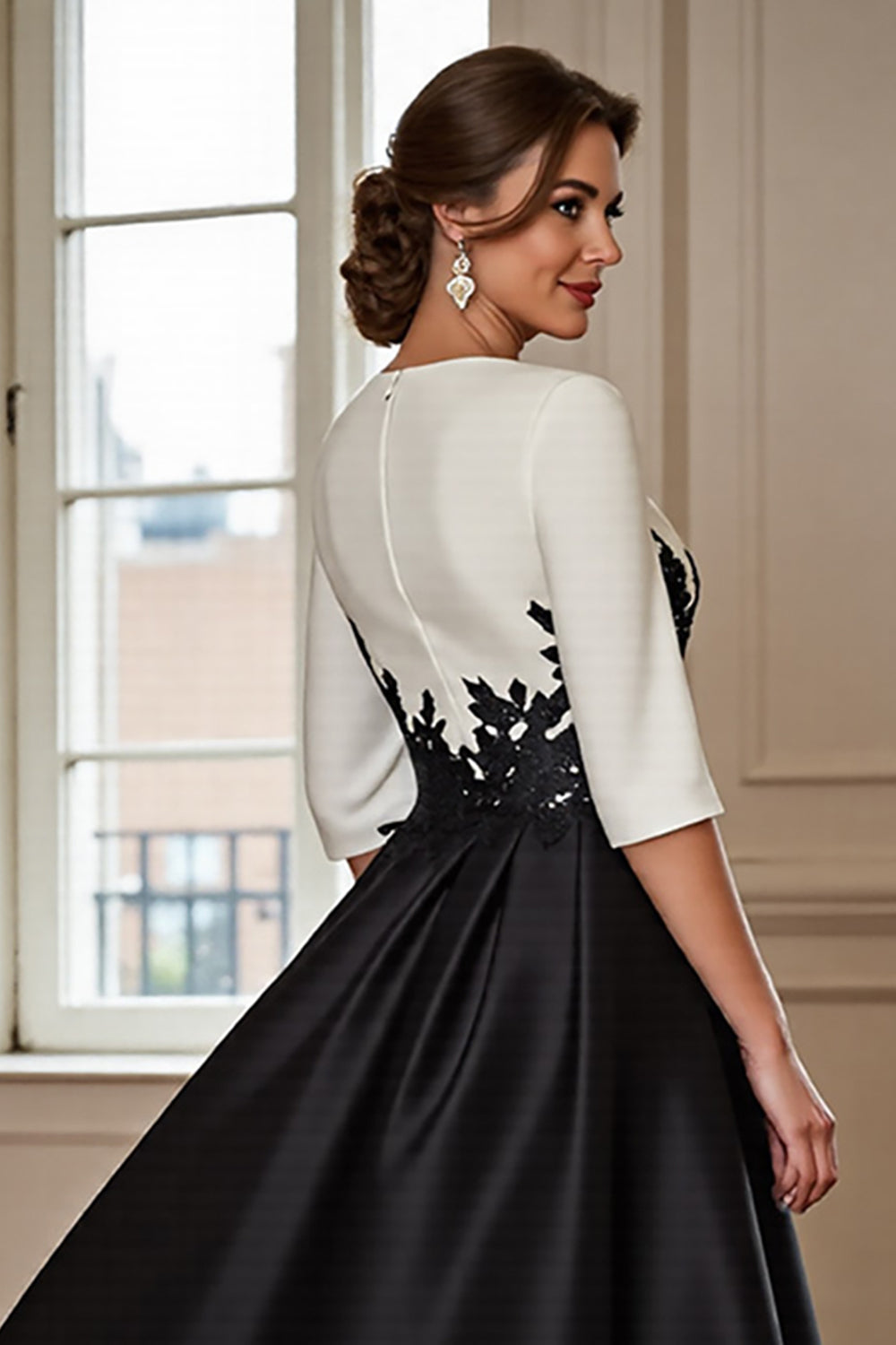 Black and White A Line High Low Mother of the Bride Dress wth Appliques