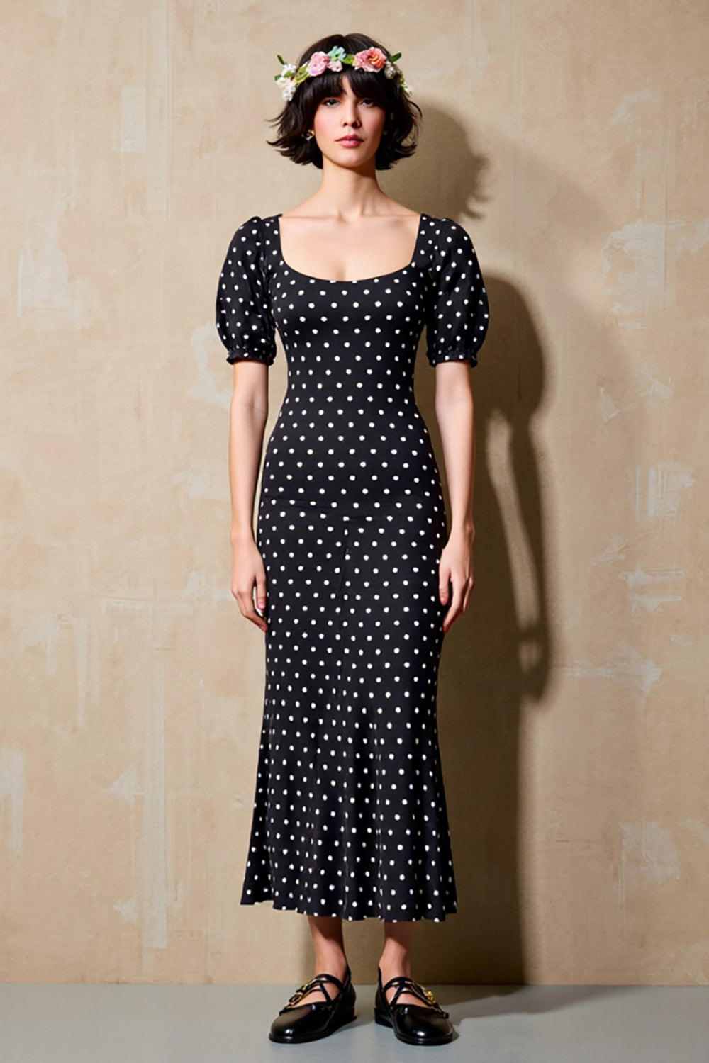Black Sheath Short Sleeve Polka Dot Dress