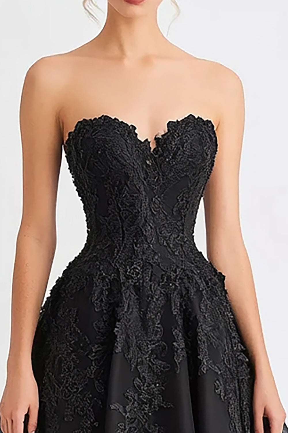 Black Tulle A Line Strapless Long Evening Dress with Appliques