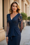 Long Stretch Satin Mermaid V-Neck Navy Mother of the Bride Dress with Lace Appliques