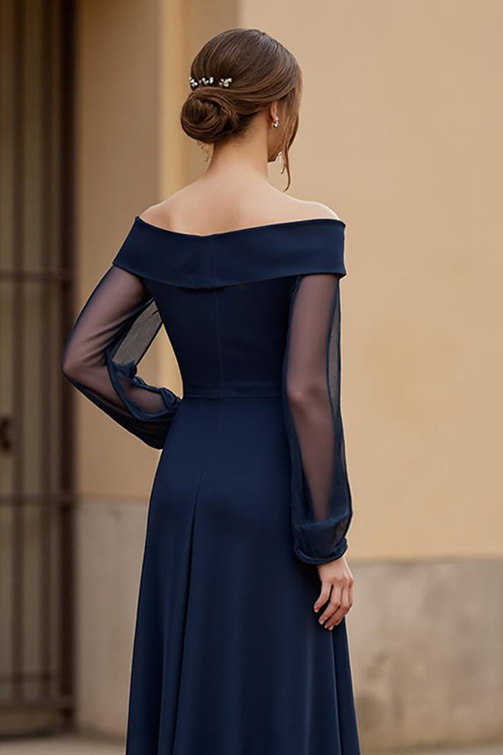 Off the Shoulder Chiffon A Line Navy Mother of the Bride Dress