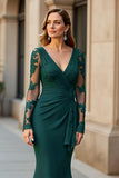 Mermaid V-Neck Long Pine Mother of the Bride Dress with Lace Appliques