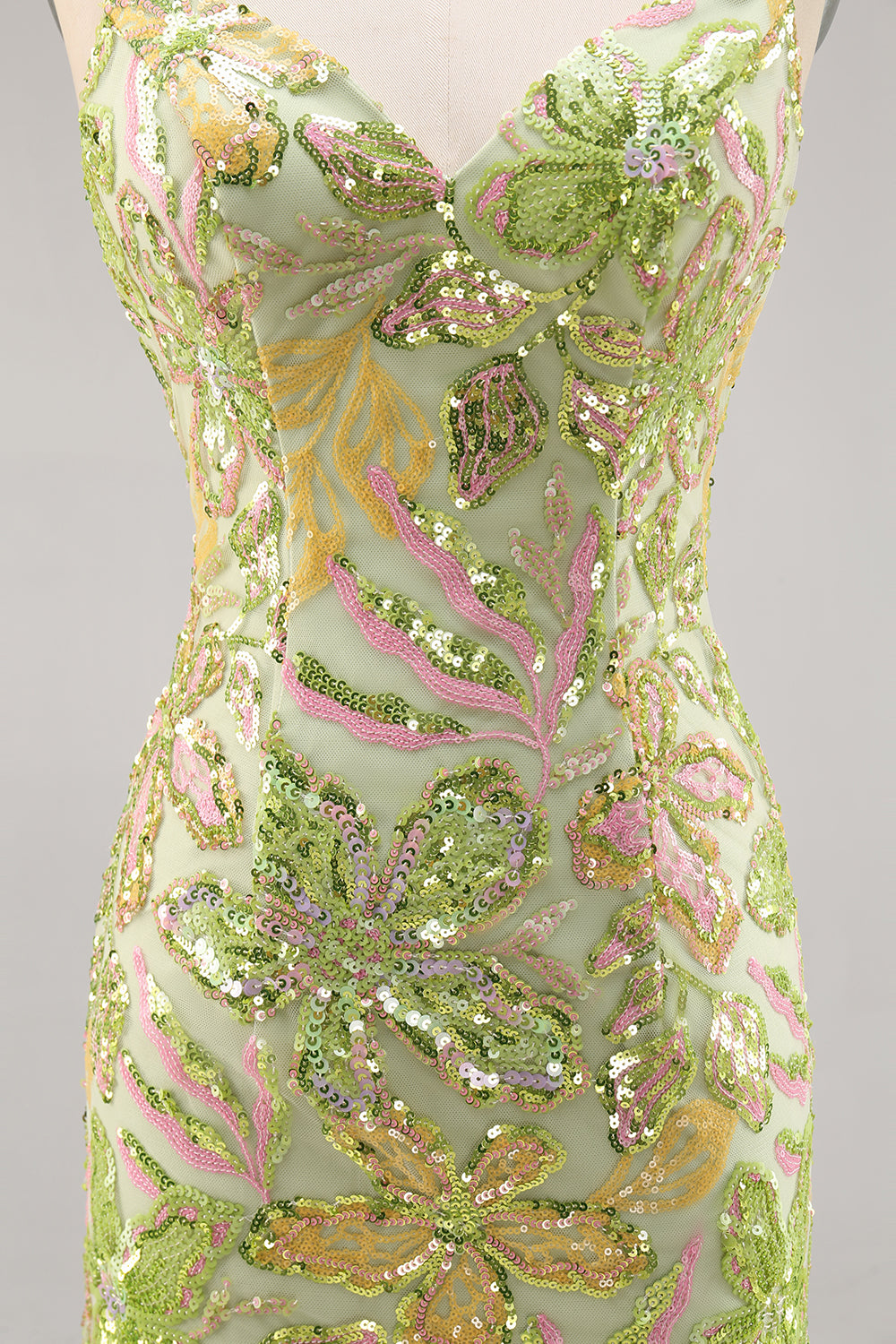 Sparkly Green Sequins Backless Bodycon Homecoming Dress with Beading