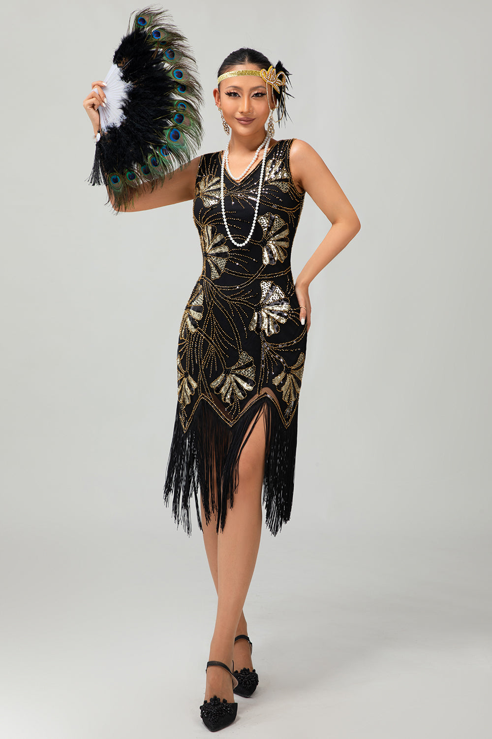 Red Golden Sequin 1920s V Neck Bodycon Flapper Dress with Tassles