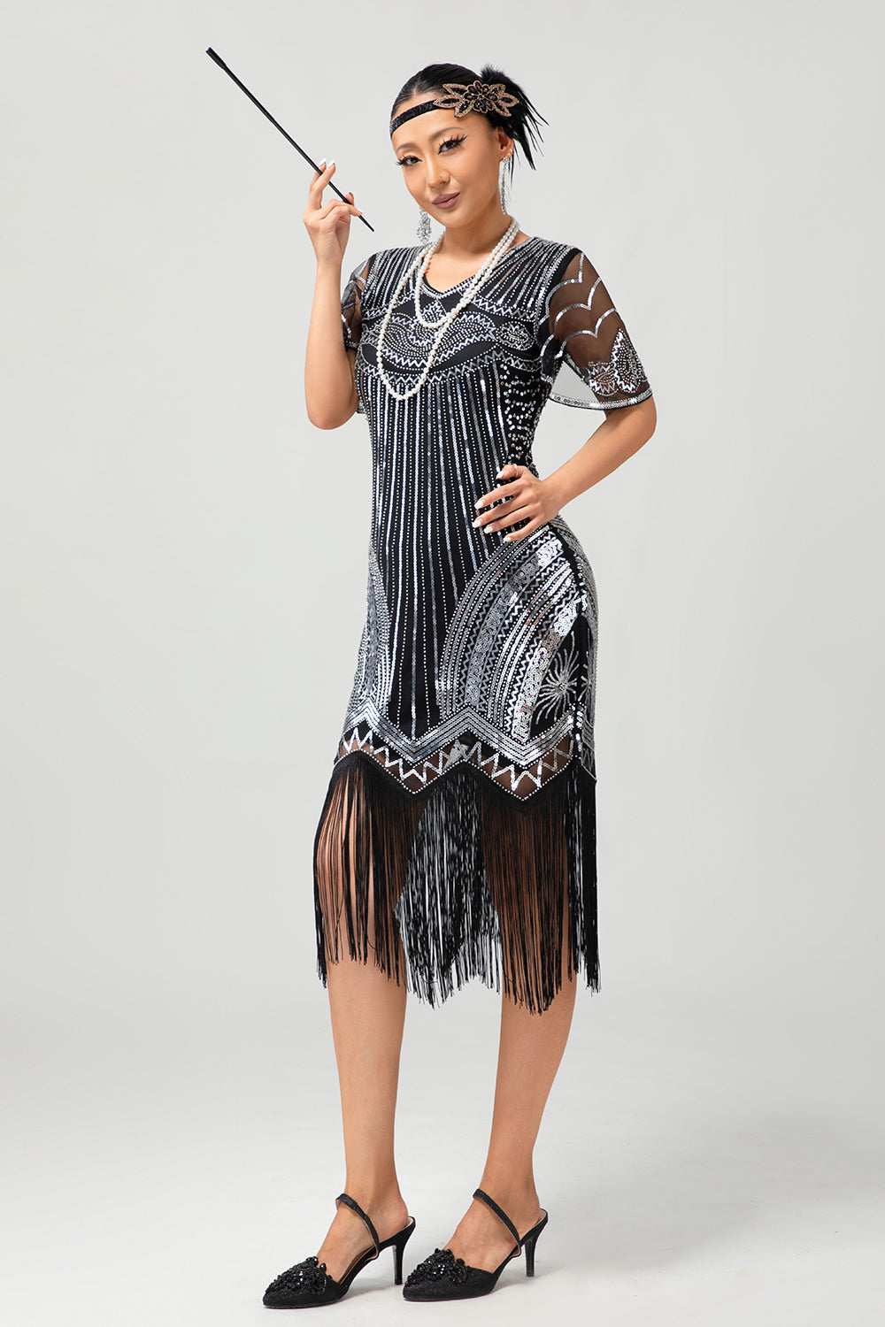 Black Silver Sequin V Neck Bodycon 1920s Dress with Tassels