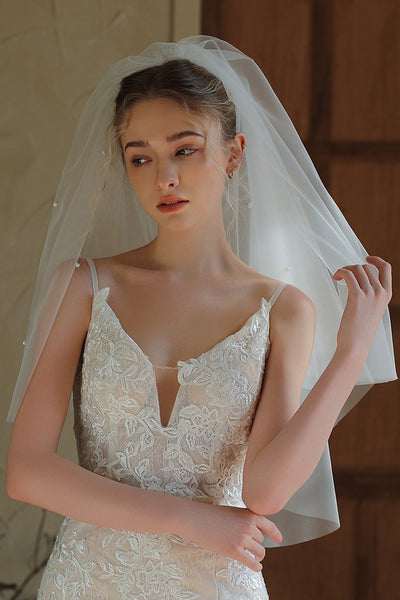 Zapaka Women Ivory Tulle Short Wedding Veil with Pearls – ZAPAKA