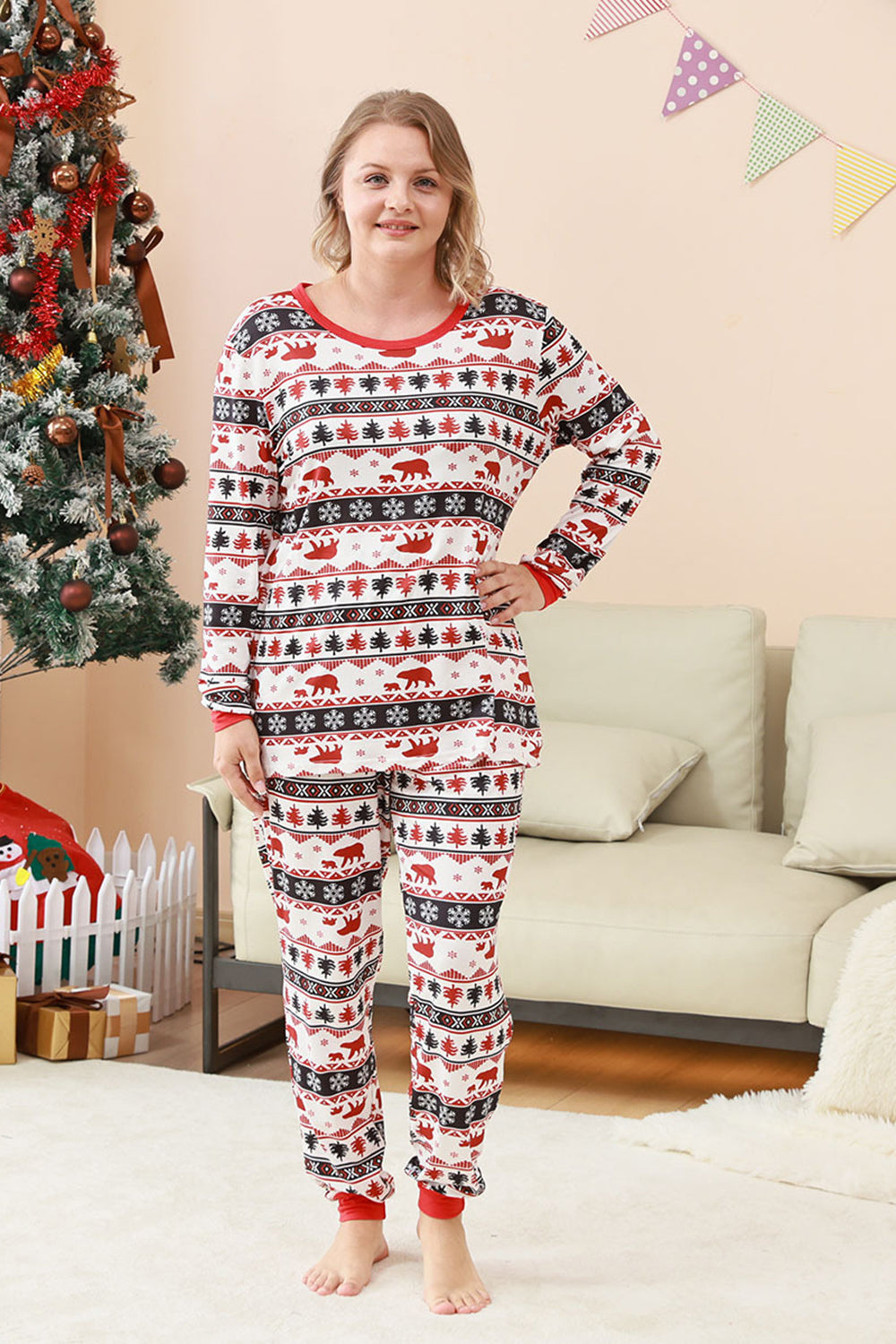 Black and White Printed Christmas Fmaily Matching Pajamas Set