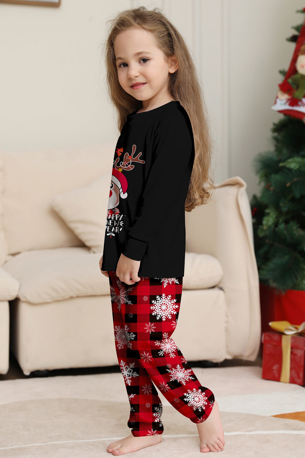 Black Red Reindeer Snowflake Print Christmas Family Matching Pajamas Set