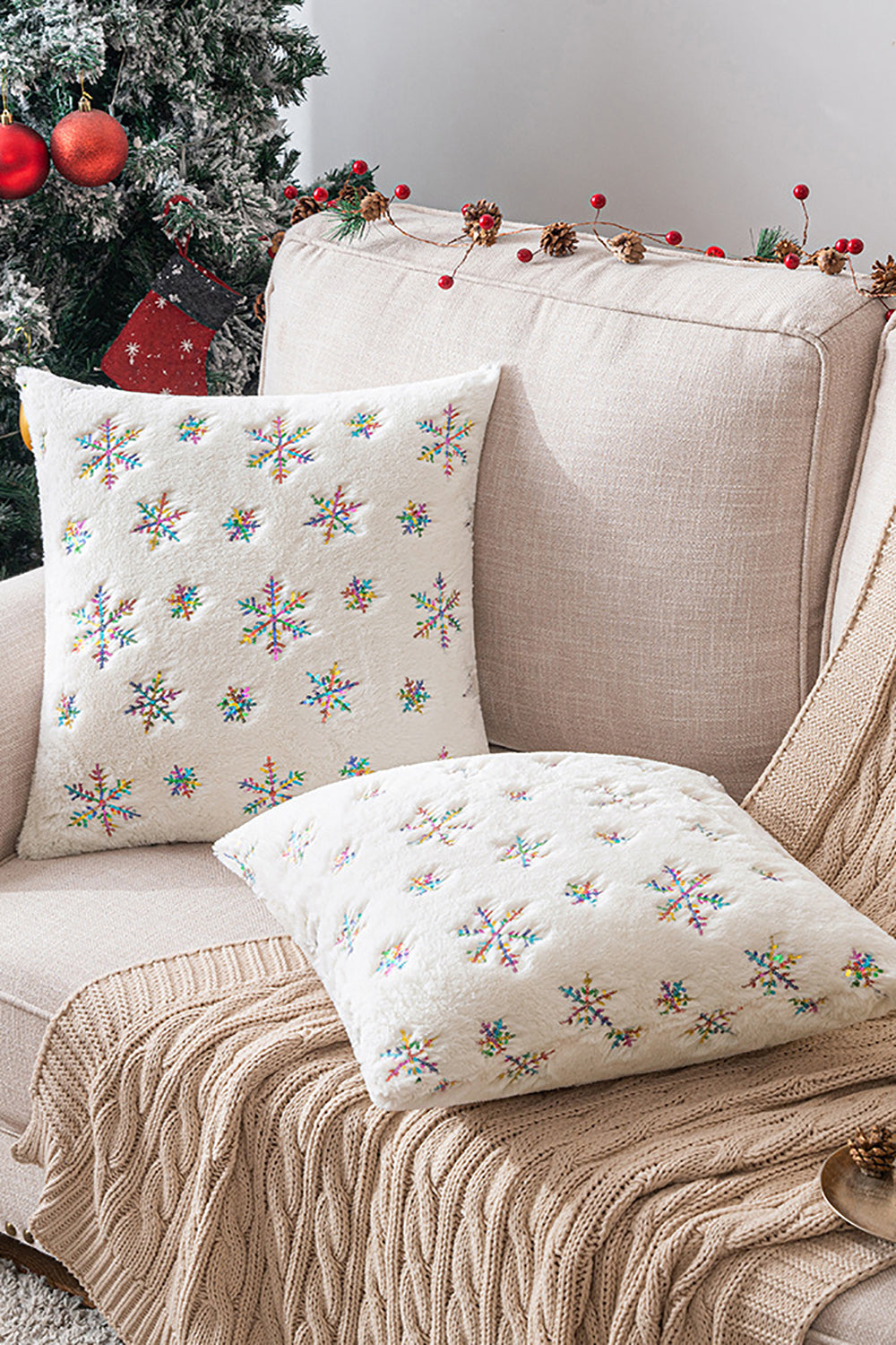Christmas Gift White Snowflake Plush Pillow Case