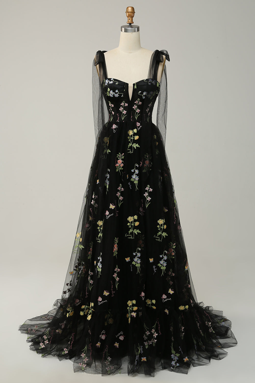Green Tulle A Line Corset Plus Size Prom Dress with Embroidered