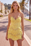 Pearl Floral Sweetheart Pink Bodycon Short Homecoming Dress with Beading