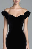 Off the Shoulder Mermaid Black Velvet Long Formal Dress