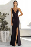 Black Sheath/Column V-Neck Formal Dress With Slit