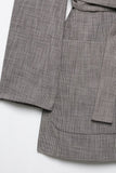 Grey 2-Piece Notched Lapel Women Prom Suits with Belts