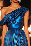 A-Line Dark Blue One Shoulder Ruched Short Cocktail Dress