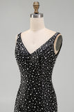 Sparkly Black Bodycon Pearl V-Neck Short Homecoming Dress with Beading