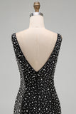 Sparkly Black Bodycon Pearl V-Neck Short Homecoming Dress with Beading
