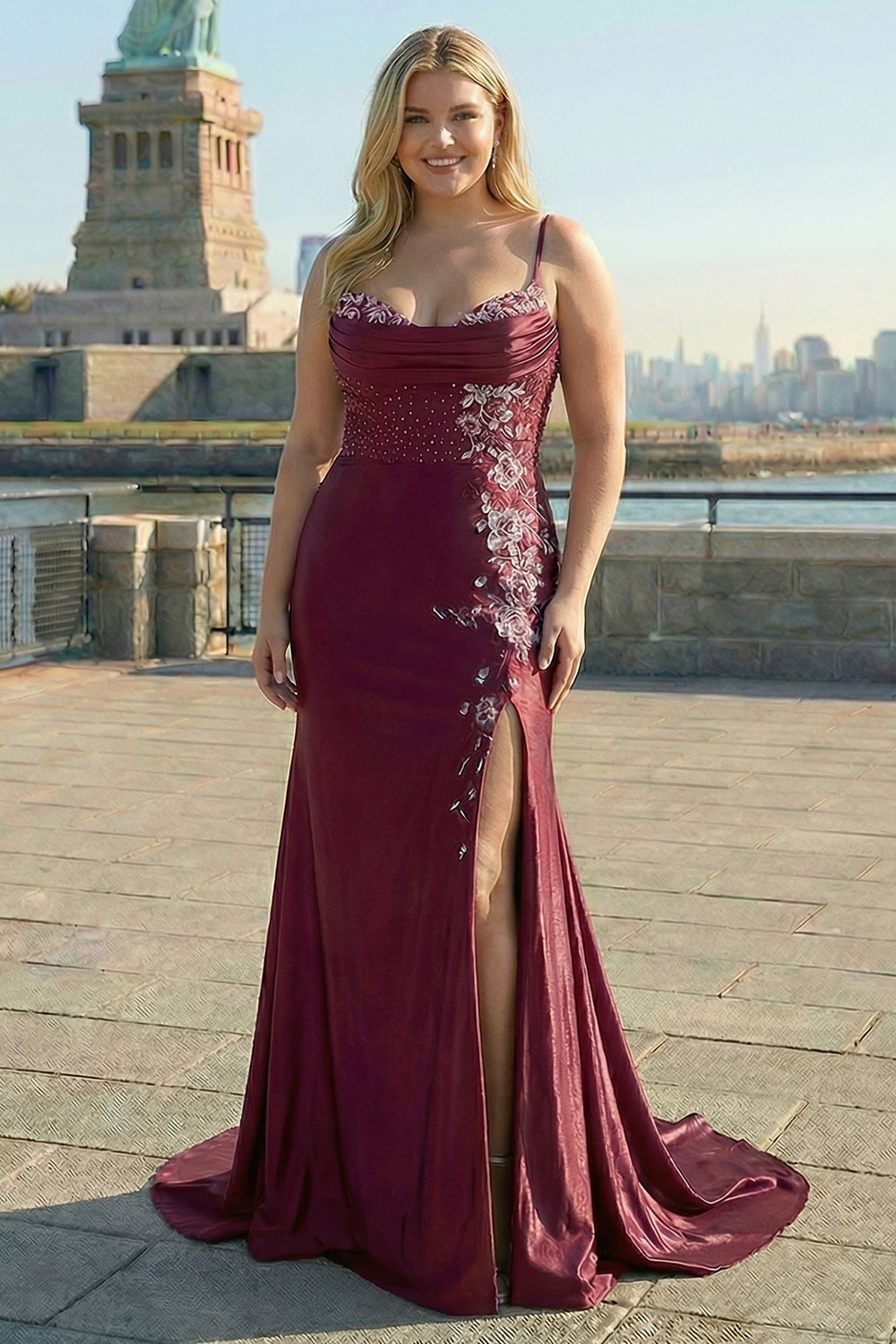 Zapaka Women Burgundy Long Plus Size Prom Dress with Slit Mermaid Spaghetti Straps Beaded Corset Formal Dress with Lace Up Back ZAPAKA Zapaka Women Burgundy Long Plus Size Prom Dress with Slit Mermaid Spaghetti Straps Beaded Corset Formal Dress with Lace Up Back ZAPAKA