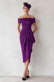 Off the Shoulder Dark Green Sheath Ruched Mother of the Bride Dress