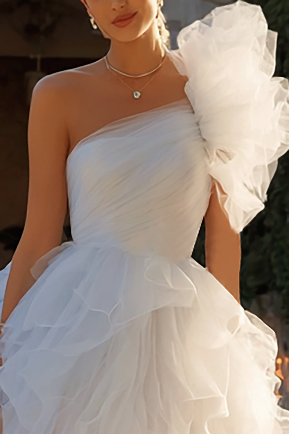 Zapaka Women Ivory Tulle Short Wedding Dress with Ruffles A Line One Shoulder Bridal Shower Dress ZAPAKA Zapaka Women Ivory Tulle Short Wedding Dress with Ruffles A Line One Shoulder Bridal Shower Dress ZAPAKA