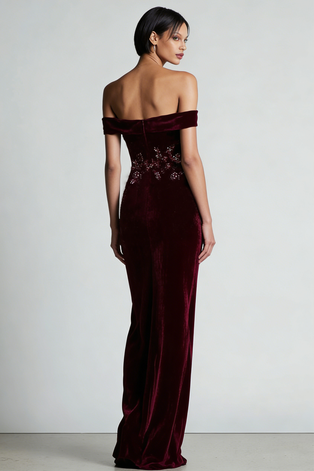 Zapaka Women Burgundy Velvet Formal Dress Off the Shoulder Beaded Long Holiday Dress, Burgundy / US4 Zapaka Women Burgundy Velvet Formal Dress Off the Shoulder Beaded Long Holiday Dress, Burgundy / US4