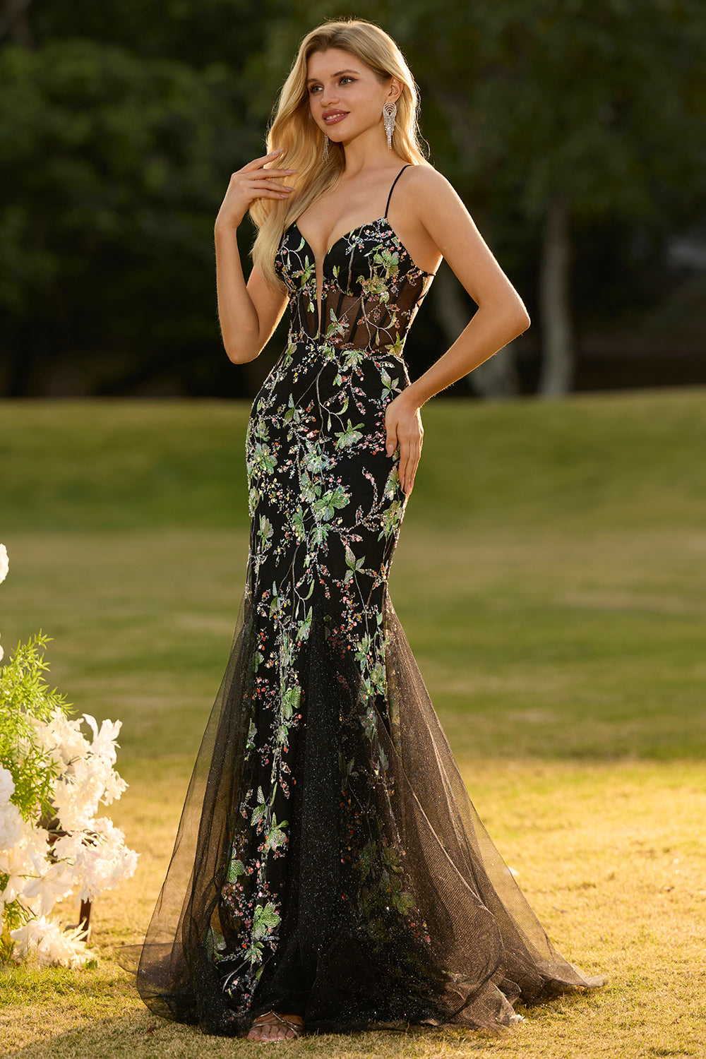 Zapaka Women Black Long Prom Dress with Sequins Mermaid Spaghetti Straps Floral Party Dress with Lace Up Back, Black / AU14 Zapaka Women Black Long Prom Dress with Sequins Mermaid Spaghetti Straps Floral Party Dress with Lace Up Back, Black / AU14