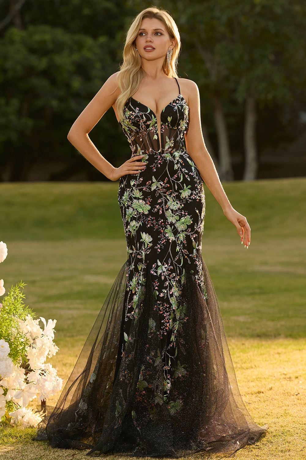 Zapaka Women Black Long Prom Dress with Sequins Mermaid Spaghetti Straps Floral Party Dress with Lace Up Back ZAPAKA Zapaka Women Black Long Prom Dress with Sequins Mermaid Spaghetti Straps Floral Party Dress with Lace Up Back ZAPAKA