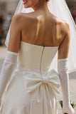 Sweetheart Ivory Bodycon Short Wedding Dress (without Gloves)