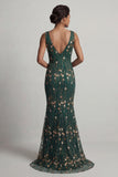 Dark Green Embroidered Mermaid V-Neck Long Mother of the Bride Dress