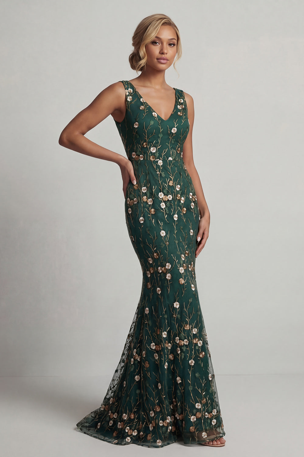 Zapaka Women Dark Green Mother of the Bride Dress with Embroidery