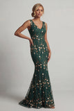 Dark Green Embroidered Mermaid V-Neck Long Mother of the Bride Dress