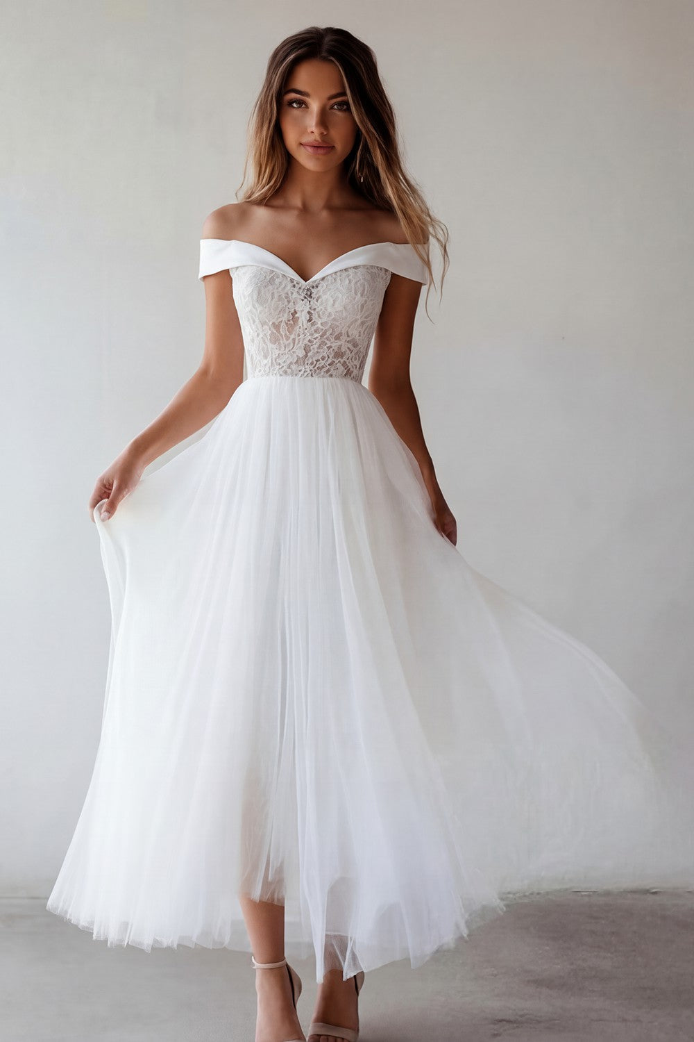ZAPAKA Women White Tulle Long Graduation Dress A-Line Off the Shoulder