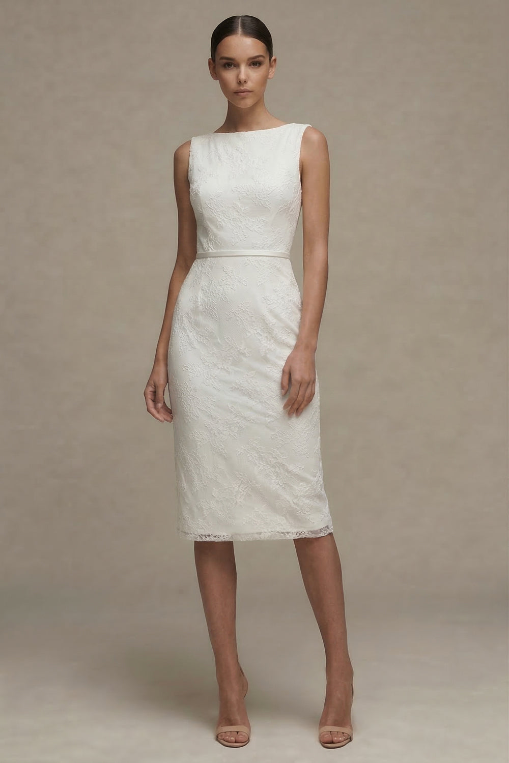 Zapaka Women White Midi Graduation Dress Lace Bodycon Bateau Neck