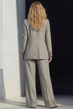Grey 2-Piece Notched Lapel Women Suits with Pockets