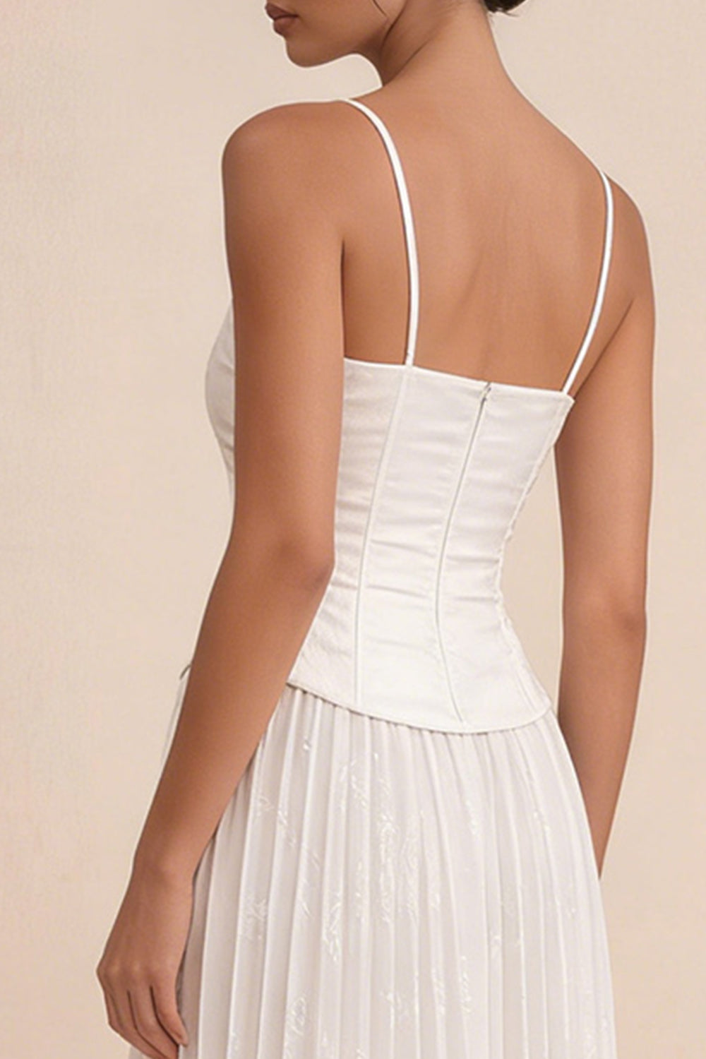 Zapaka Women White Long Graduation Dress with Appliques Spaghetti