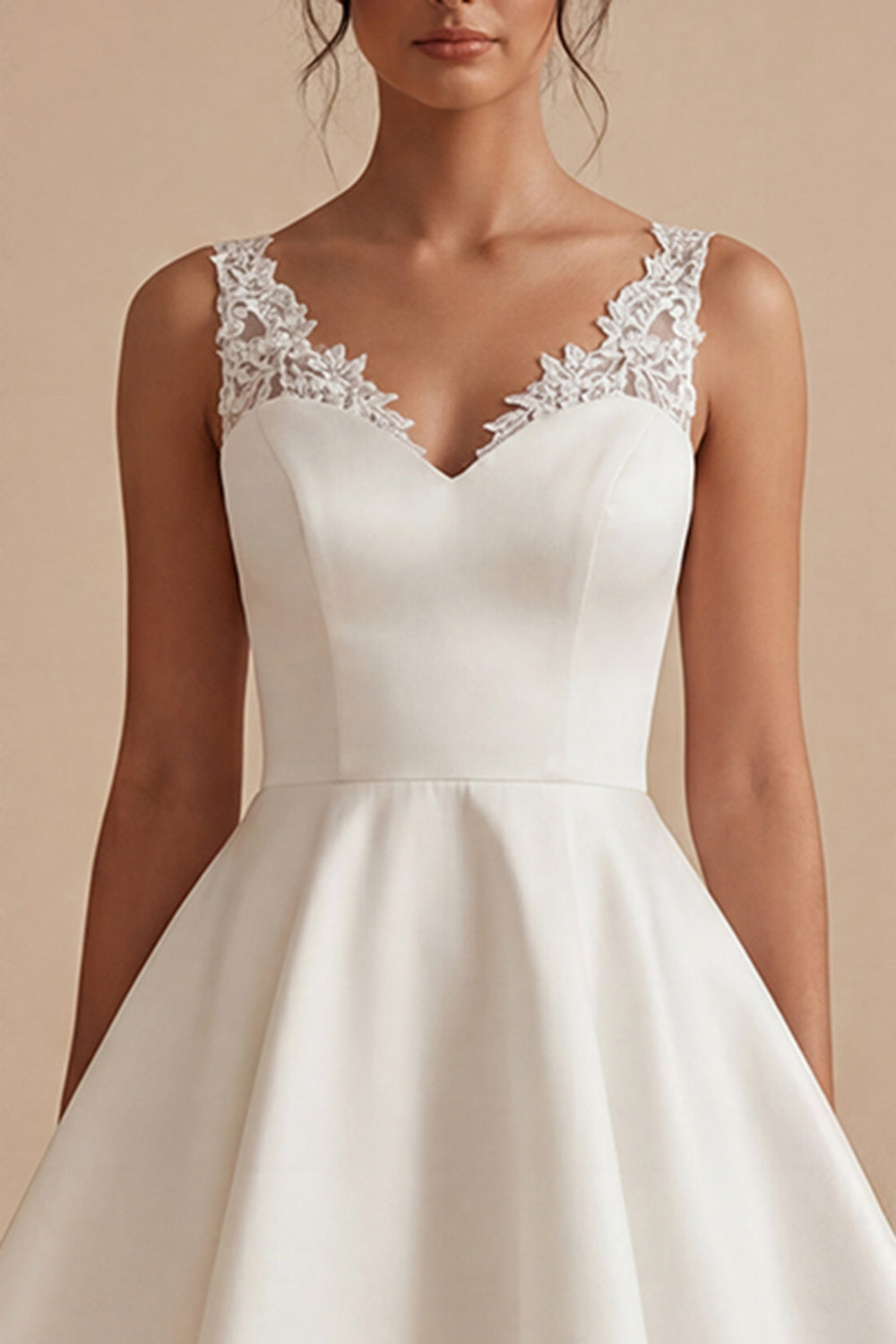 Zapaka Women White Short Wedding Dress with Lace A Line V-Neck