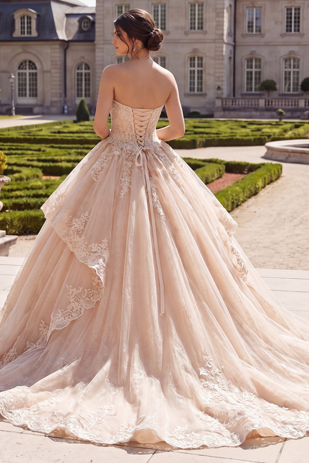 Zapaka Women Champagne Sweetheart Quinceanera Dress Appliqued Ball Gown Ruffled Sweet 16 Dress, Champagne / UK22