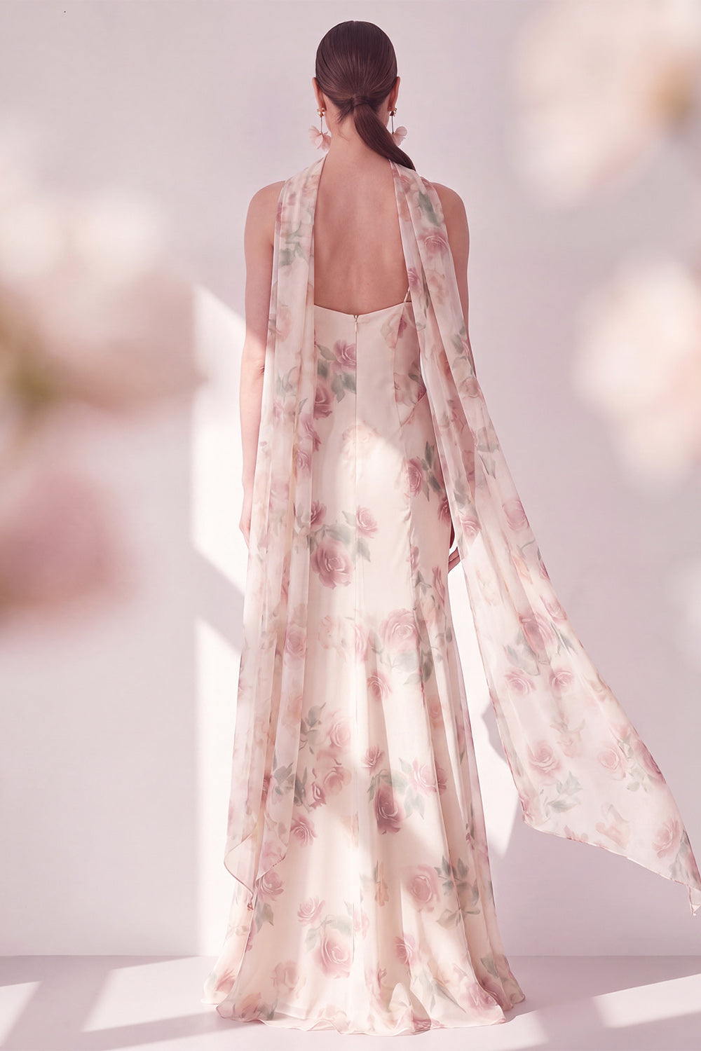 Zapaka Women Apricot Maxi Floral Dress with Slit Chiffon Mermaid Spaghetti Straps Wedding Guest Dress, Apricot / US18W