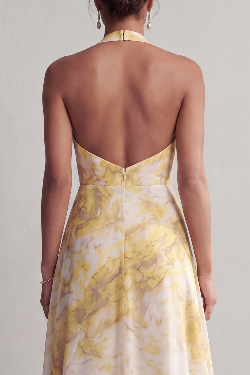 Zapaka Women Yellow Floral Long Mother of the Bride Dress with Slit Halter Ruched Backless A Line Chiffon Beach Wedding Guest Dress, Yellow / US12 Zapaka Women Yellow Floral Long Mother of the Bride Dress with Slit Halter Ruched Backless A Line Chiffon Beach Wedding Guest Dress, Yellow / US12