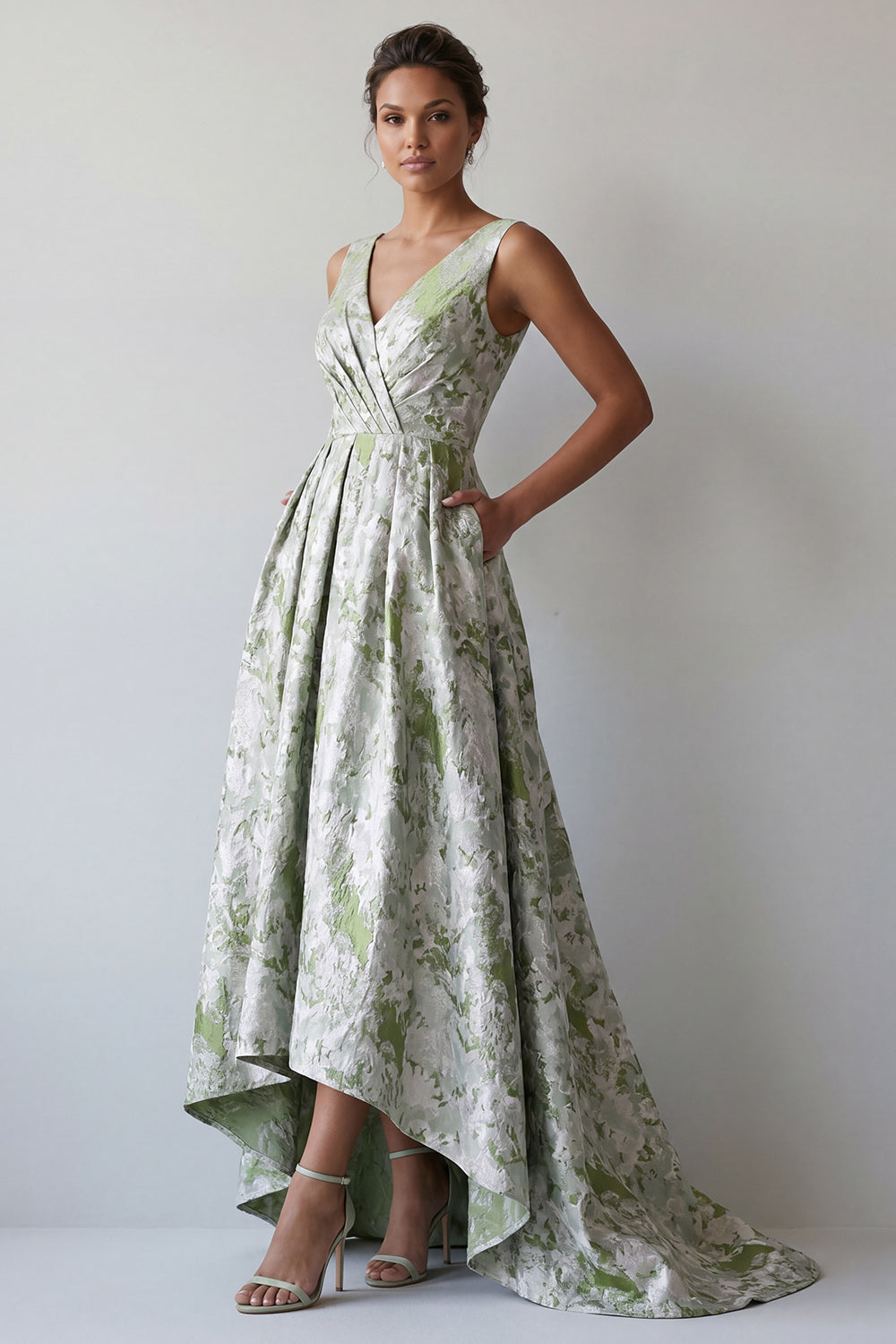 Zapaka Women Light Green Long Floral Mother of the Bride Dress with Pockets Ruched V-Neck A Line Backless Wedding Guest Dress, Light Green / US16 Zapaka Women Light Green Long Floral Mother of the Bride Dress with Pockets Ruched V-Neck A Line Backless Wedding Guest Dress, Light Green / US16