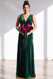 Dark Green Sheath Velvet Ruched V-Neck Long Bridesmaid Dress