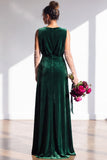 Dark Green Sheath Velvet Ruched V-Neck Long Bridesmaid Dress