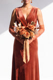 Dark Green Sheath Velvet Ruched V-Neck Long Bridesmaid Dress
