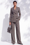 Brown Peak Lapel Pinstripe Double‑Breasted Women Suits with Pockets