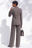 Brown Peak Lapel Pinstripe Double‑Breasted Women Suits with Pockets