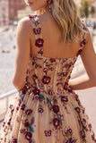 Champagne Sequins 3D Appliques Tulle Corset A-Line Short Homecoming Dress with Pockets
