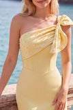 Yellow Bodycon One-Shoulder Pearl Beaded Short Homecoming Dress with Bow Detail