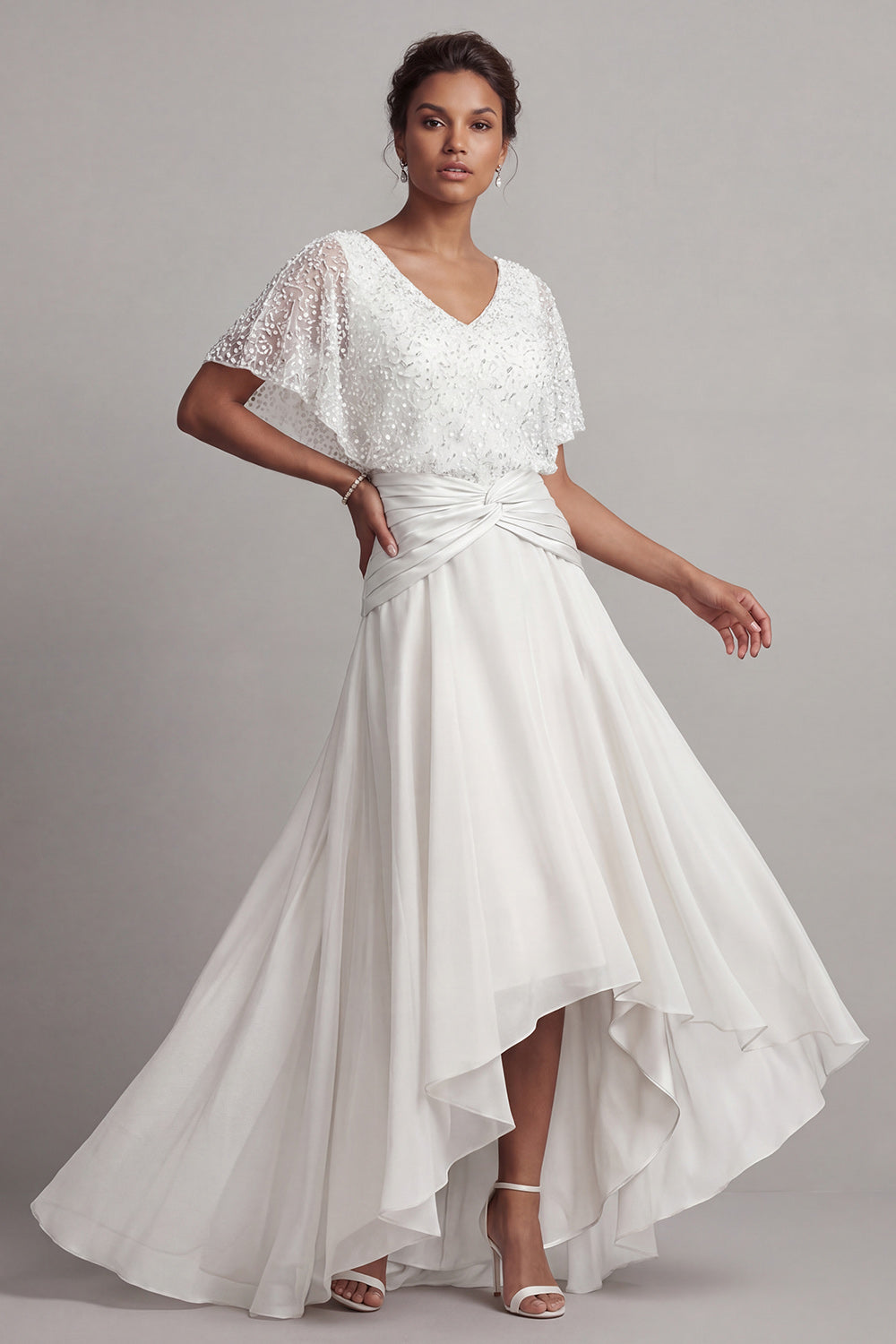 Zapaka Women Sparkly Champagne Long Mother of the Bride Dress V-Neck Ruched Sequin Chiffon Short Sleeves A Line Wedding Guest Dress, White / US20W