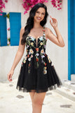 Stylish A Line Spaghetti Straps Champagne Short Homecoming Dress with Appliques